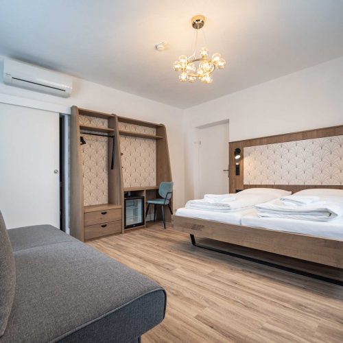 Villa Flöckner Salzburg - Hotel Doppelzimmer Bett