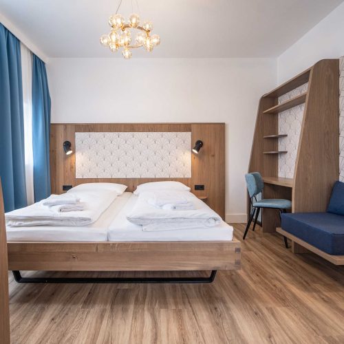 Villa Flöckner Salzburg - Hotel Vierbett Zimmer
